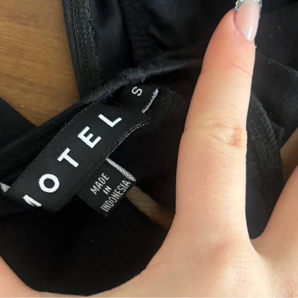 Motel Rocks Black Crop Top - Picture 2 of 3